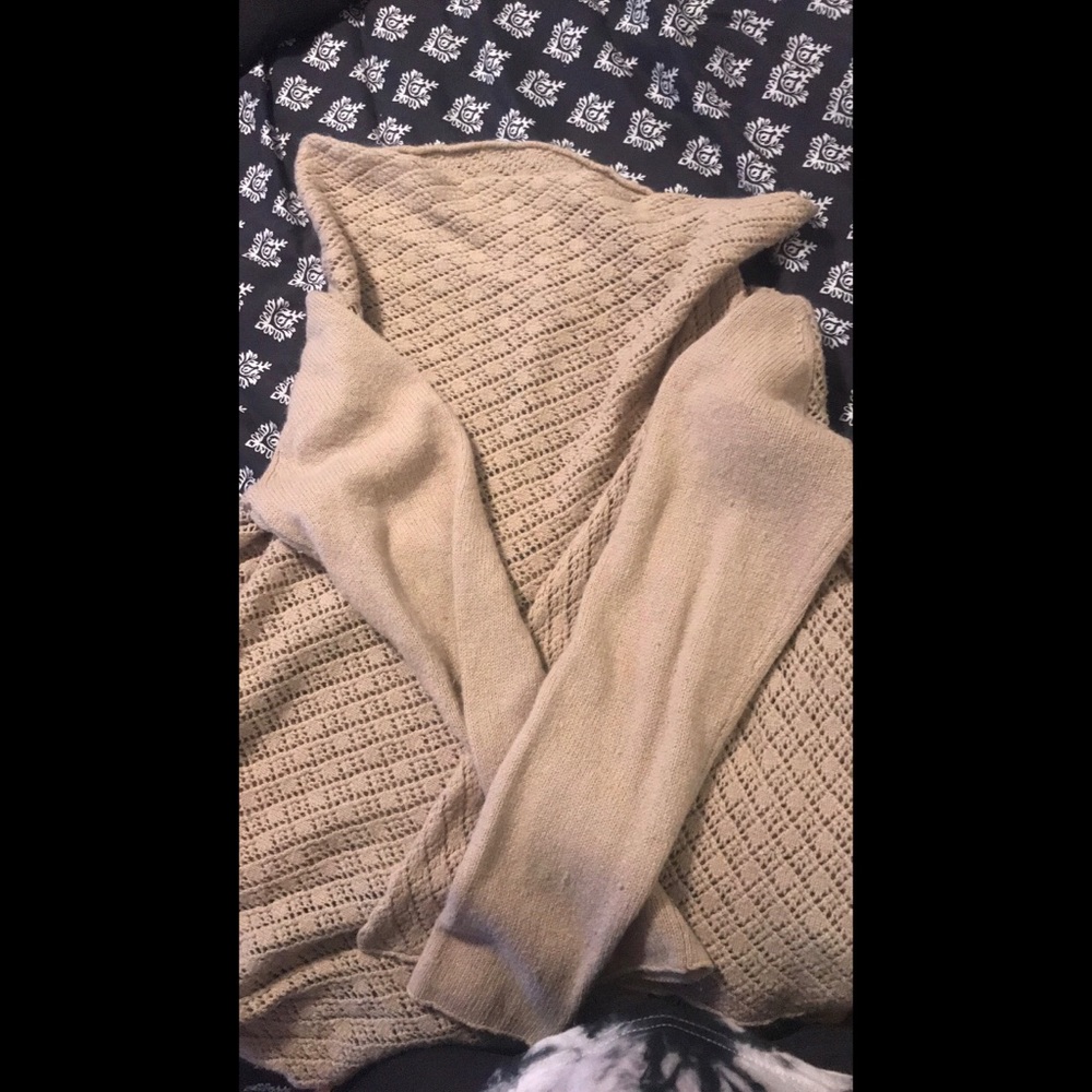 Old navy sweater - cream/tan